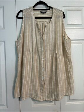 CZ Collection 2X Beige White Striped Sleeveless Button-Front Blouse Metallic